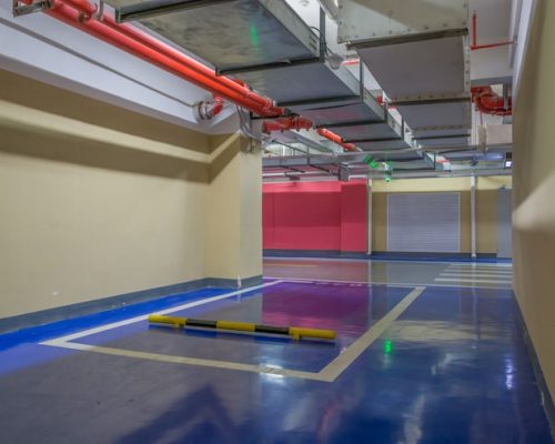 parking-lot_1127-24